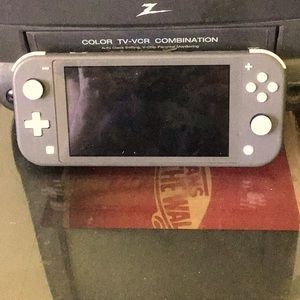 Nintendo switch lite